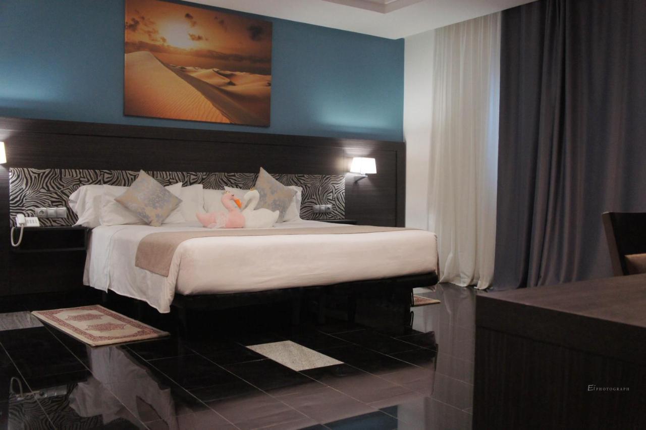 Hotel Tasiast นูอาดิบู ภายนอก รูปภาพ